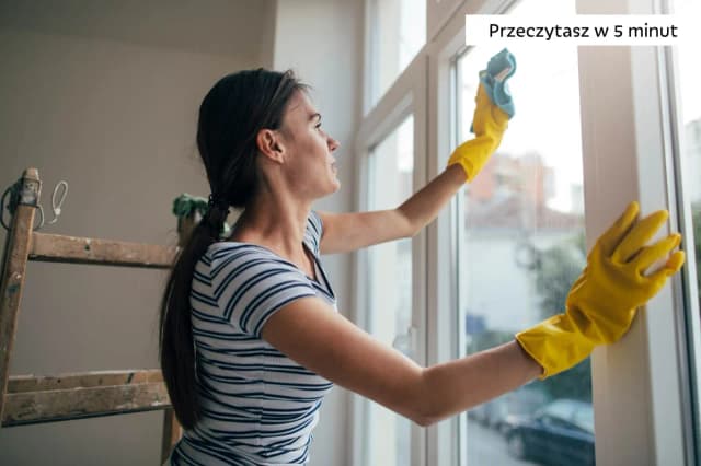 Czym myć okna, żeby się nie mazały? Sprawdzone sposoby na idealne szyby Czym myć okna, żeby się nie mazały? Sprawdzone sposoby na idealne szyby